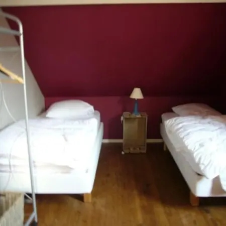 Hébergement de vacances Charmante Maison A 3 Minutes A Pied D'une Magnifique *